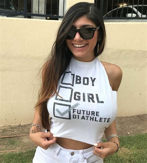 mia khalifa black Search